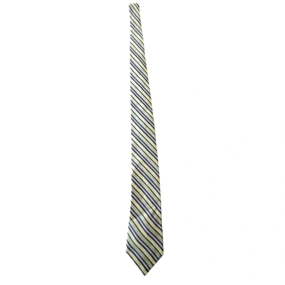 💚💛 Club Room 100% silk Striped Green and Blue Men's Tie. Beautiful!